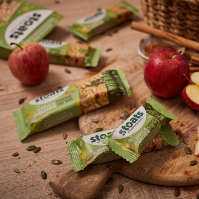 delicious oat and apple snack bars